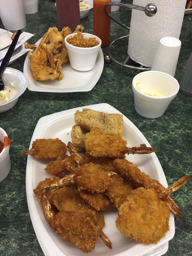 THE FISH PLACE Updated August 2024 211 E Main St, Pecan Gap, Texas Seafood Restaurant