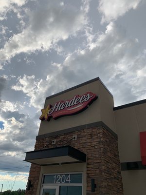 Hardee’s by null