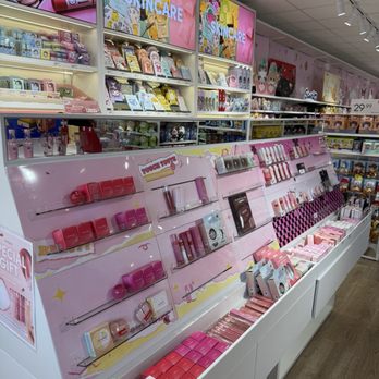 Mini So - Cosmetics and skincare - Toy Stores Near Me - Chicago, Illinois Mini So - Cosmetics and skincare - Toy Stores Near Me - Chicago, Illinois