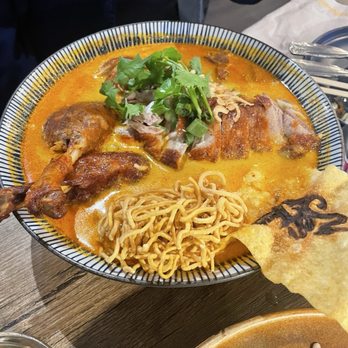 Sen Thai Noodle - Khao soi w/ duck - Thai Near Me - Las Vegas, Nevada Sen Thai Noodle - Khao soi w/ duck - Thai Near Me - Las Vegas, Nevada