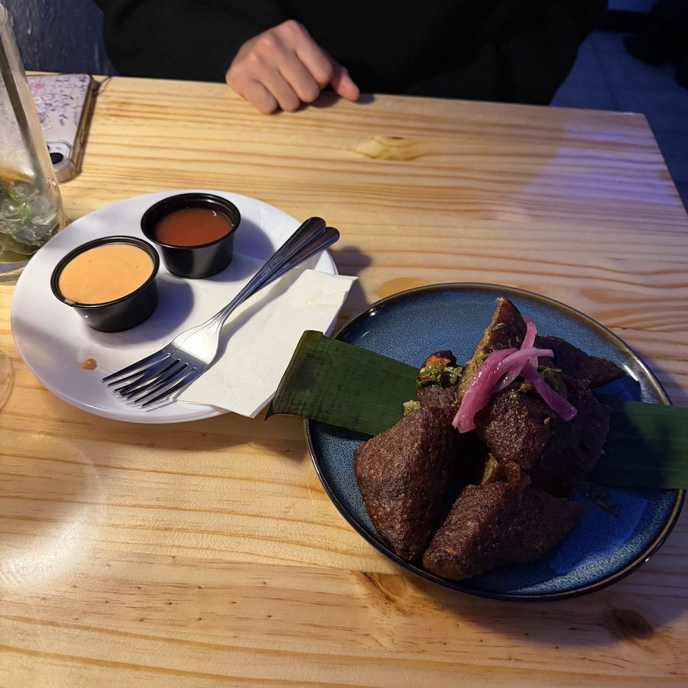 El Batey - alcapurria - Puerto Rican Near Me - Milwaukee, Wisconsin