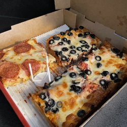 Jet's Pizza