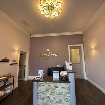 ZenTerra Spa - Lobby of spa - Skin Care Near Me - Winters, California ZenTerra Spa - Lobby of spa - Skin Care Near Me - Winters, California
