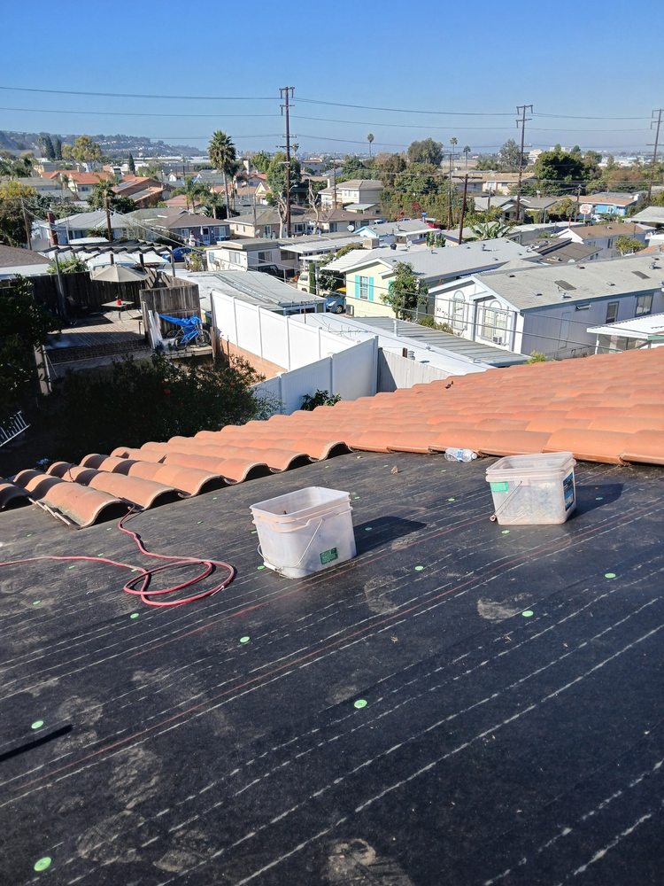 Slide of EzCalRoofing