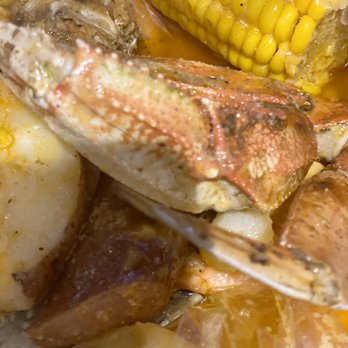Big Crab - Dungeness Crab boil special - Seafood Near Me - Jacksonville, Florida