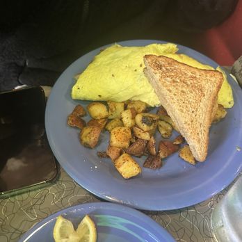 The Friendly Toast - Steak omelet - Bars Near Me - Boston, Massachusetts The Friendly Toast - Steak omelet - Bars Near Me - Boston, Massachusetts