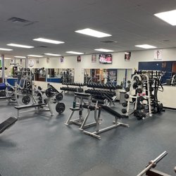 Natural Bodyz Fitness - Empty gym to myself! Lol