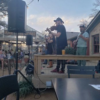 Radio Coffee & Beer - Coffee & Tea Near Me - Austin, Texas
