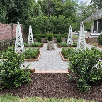 Blue Moon Landscaping - Parterre Garden - Landscaping Near Me - Columbia, South Carolina