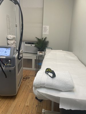 New You Laser by null