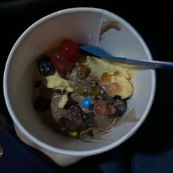Yogurt Lounge