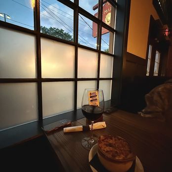 The Main Pub - Love!!! - American Near Me - Manchester, Connecticut