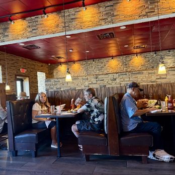 The Fish Grill - View of the dining room - Seafood Near Me - Dania Beach, Florida
