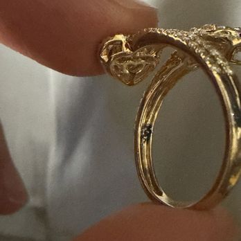 Aminov Jewelers - The hole in the ring - Jewelry Near Me - Bronx, New York Aminov Jewelers - The hole in the ring - Jewelry Near Me - Bronx, New York