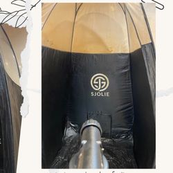 Bodi by Bobbi - The Spray Tan set up.