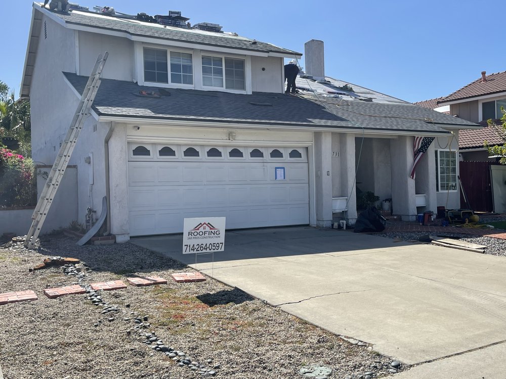 Slide of Jar Pros Construction