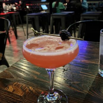 Over Under Public House - Very Berry - New American Near Me - Burbank, California