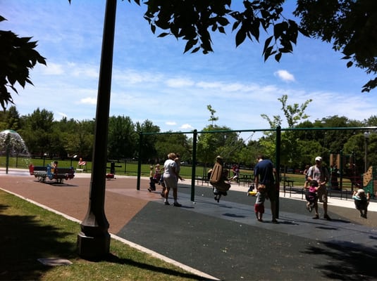 Welles (Gideon) Park by null