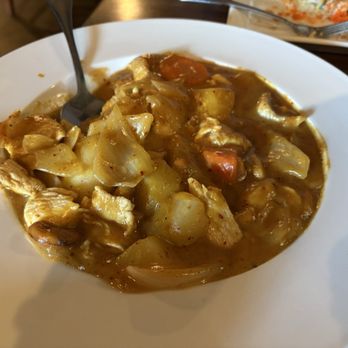 Oudom Thai & Sushi - Massamun curry - Sushi Bars Near Me - Deland, Florida