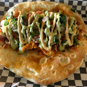 Spicebros - Tandoori chicken naanwich - Indian Near Me - Montreal, Quebec Spicebros - Tandoori chicken naanwich - Indian Near Me - Montreal, Quebec