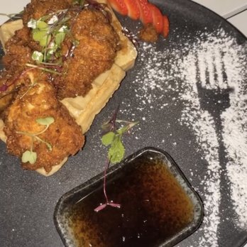 Kakes NYC - Chicken n waffles - Lounges Near Me - Queens, New York Kakes NYC - Chicken n waffles - Lounges Near Me - Queens, New York