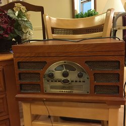 Fayette Thrift Shop - Crosley Turntable, Record player