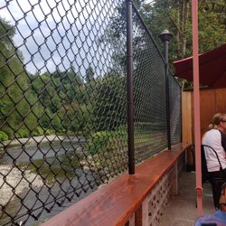 Doc's Riverside Taphouse