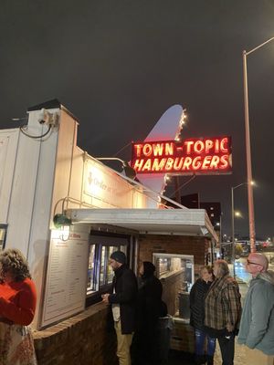 Town Topic Hamburgers Broadway by null