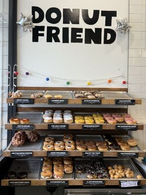 Donut Friend - Silver Lake - Dessert, Ice Cream, Cake & More by null
