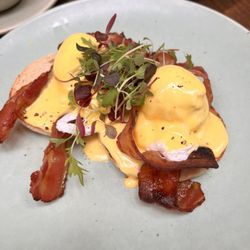 Cote Brasserie - Edinburgh - Eggs Benedict with streaky bacon. When I think of eggs bene, this will be the bar to beat. Amazing.