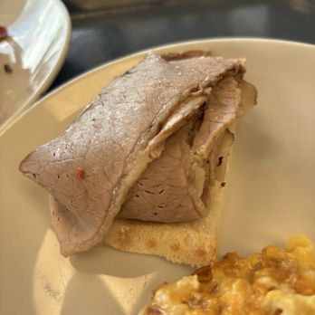 Shapiro's Delicatessen - Kids roast beef and Mac n cheeses - Delis Near Me - Indianapolis, Indiana Shapiro's Delicatessen - Kids roast beef and Mac n cheeses - Delis Near Me - Indianapolis, Indiana