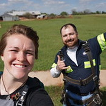 Texas Skydiving - I had an amazing experience at Texas Skydiving!!! Ya'll rock and are friggin' amazing!!! Can't wait to come back for more!!! - Skydiving Near Me - Lexington, Texas