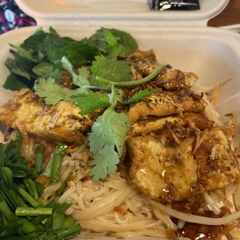 Rock N Rolls - Vegan tofu noodle pho - Vietnamese Near Me - Honolulu, Hawaii Rock N Rolls - Vegan tofu noodle pho - Vietnamese Near Me - Honolulu, Hawaii