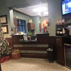 The Grinch does not live here! This place always keeps their office looking great. Friendly and prompt service each time.