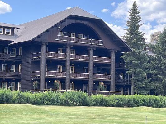 Glacier Park Lodge by null