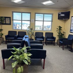 Bay Area Pain & Wellness Center - Patient waiting area