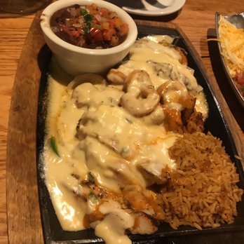 Chili's - Bars Near Me - Gonzales, Louisiana