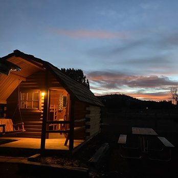 Grand Canyon KOA - Sunset over camping cabin - Campgrounds Near Me - Williams, Arizona Grand Canyon KOA - Sunset over camping cabin - Campgrounds Near Me - Williams, Arizona