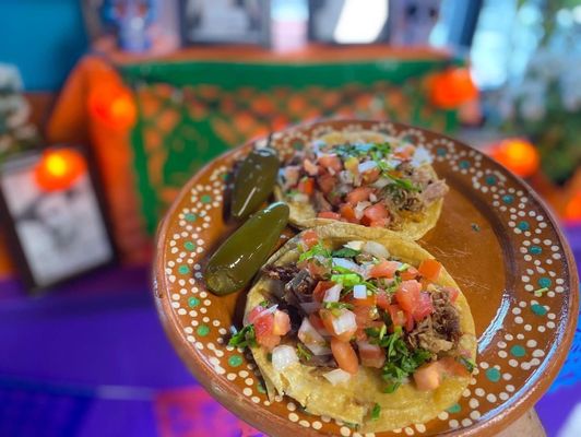 El Corral Tacos y Guisados by null