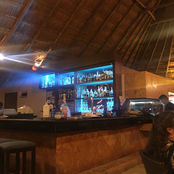 Beachscape Kin Ha Villas & Suites - Huge selections of alcohol at Kin Ha - Hotels Near Me - Cancún, ROO