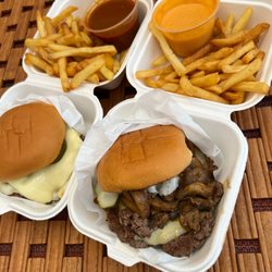Farine Baking - Hell Burger & Shroom Burger