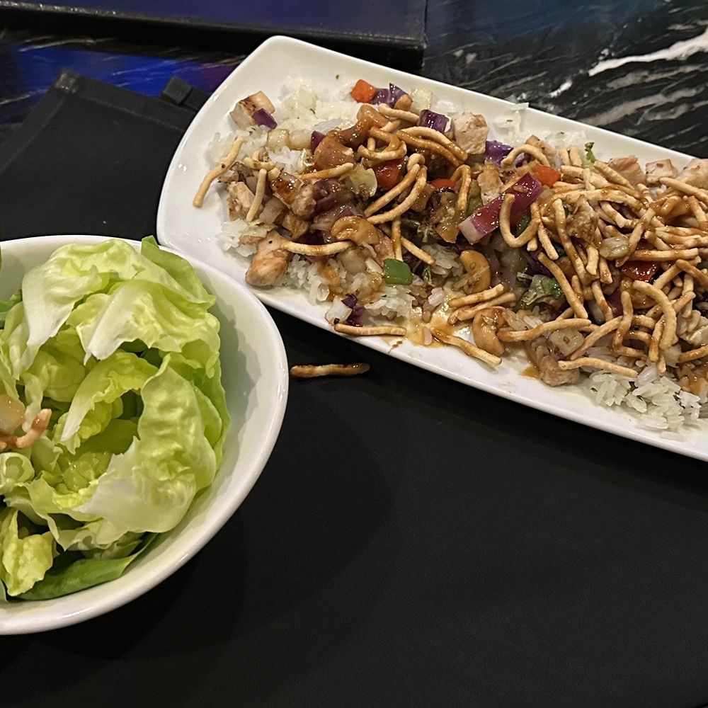 Precinct 10 - App - Chicken lettuce wraps - New American Near Me - Weymouth, Massachusetts Precinct 10 - App - Chicken lettuce wraps - New American Near Me - Weymouth, Massachusetts