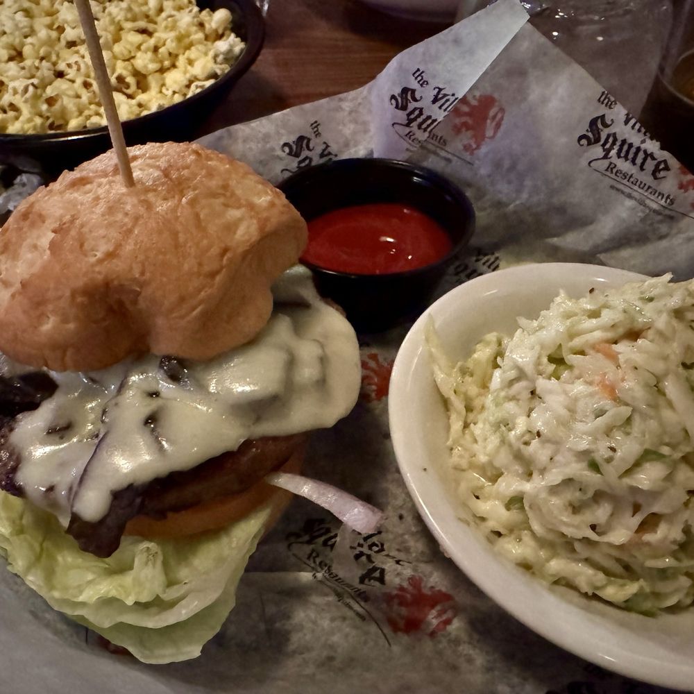 Mushroom Swiss Burger on gluten free bun Mushroom Swiss Burger on gluten free bun