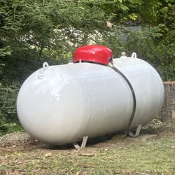 Wayne's Propane - New propane tank.
