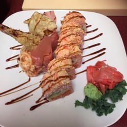 Cocochi Asian Cuisine - Super spider roll