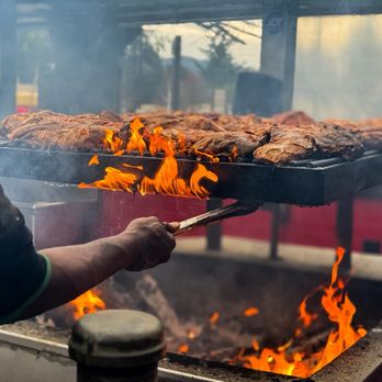 Holy Smoke Texas Style Barbecue - (photo/video by Ins @foodie.skye) - Barbeque Near Me - Bishop, California Holy Smoke Texas Style Barbecue - (photo/video by Ins @foodie.skye) - Barbeque Near Me - Bishop, California