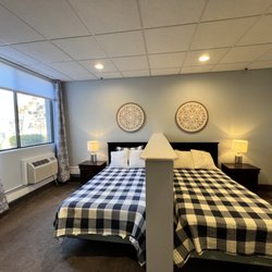 The Arbors Assisted Living at Bohemia - Shared Accommodation