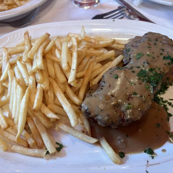 Brasserie Le Bouchon Restaurants - Steak Au Poivre - French Near Me - Cold Spring, New York
