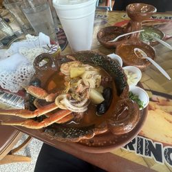 El Rey Del Taco - 7 mares soup