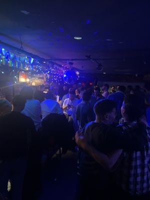 Gym Sportsbar by null